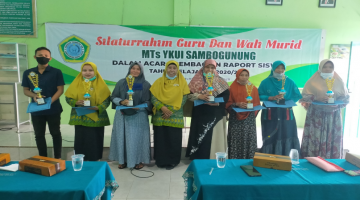 Pembagian Raport Semester Ganjil Tahun Pelajaran 2020/2021